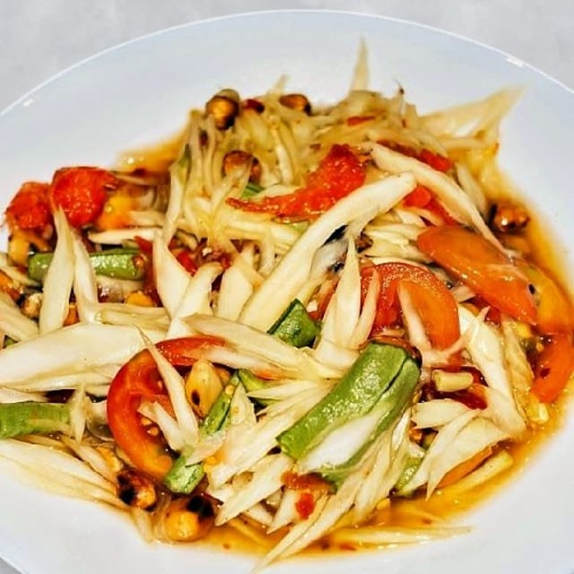 Som Tum Salad.