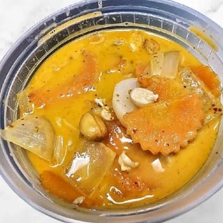 Massamaan Curry